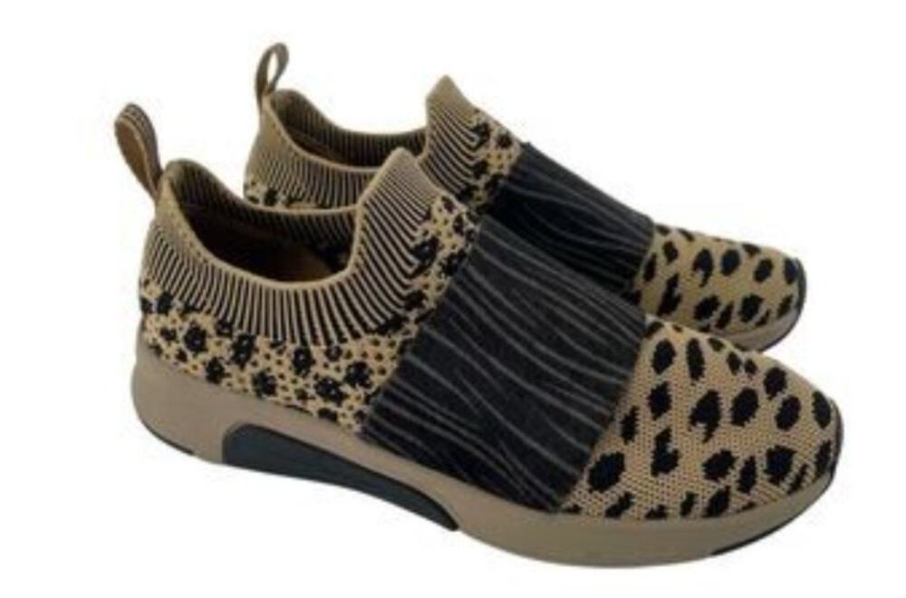 Mark Nason Abbe Animal Print Slip-On Modern Joggers Sz 11